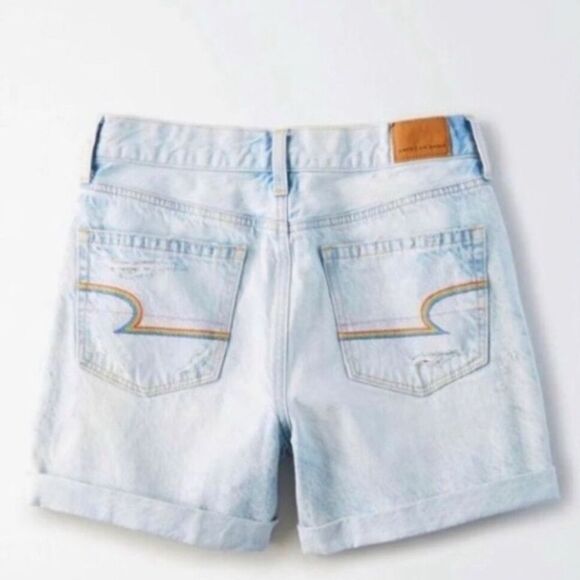 AMERICAN EAGLE DISTRESSED MOM SHORTS SIZE 0- NWT - Picture 2 of 9